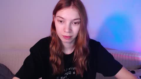 Snapshot of kesha_muah chatting on 12-22-25, 04:37 kesha online show from 12-22-25, 04:37