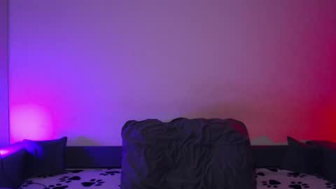 Snapshot of kesha_muah chatting on 02-17-26, 04:46 kesha online show from 02-17-26, 04:46