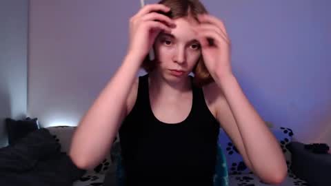 kesha online show from 04-08-26, 01:33