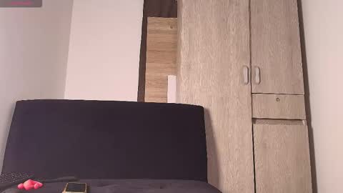 KESHA online show from 03-04-26, 05:24