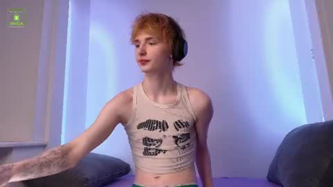 Snapshot of kessy_white chatting on 06-11-26, 08:29 Kessy online show from 06-11-26, 08:29