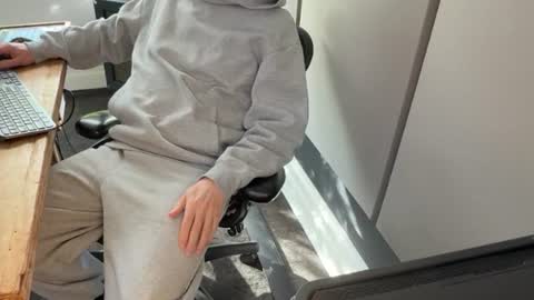 Snapshot of ketamine_sun chatting on 07-19-26, 11:52 Ket online show from 07-19-26, 11:52