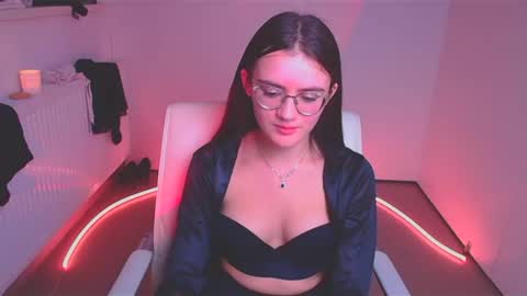 Snapshot of ketrin_pirsss chatting on 12-08-24, 10:47 Ketrin online show from 12-08-24, 10:47