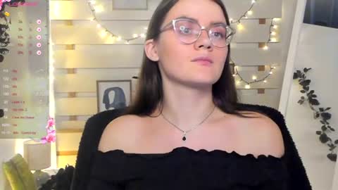 Snapshot of ketrin_pirsss chatting on 11-23-25, 08:08 Ketrin online show from 11-23-25, 08:08