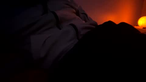 kev499869 online show from 01-31-25, 09:37