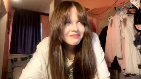 Snapshot of kevaroley chatting on 04-16-26, 06:36 Lina online show from 04-16-26, 06:36