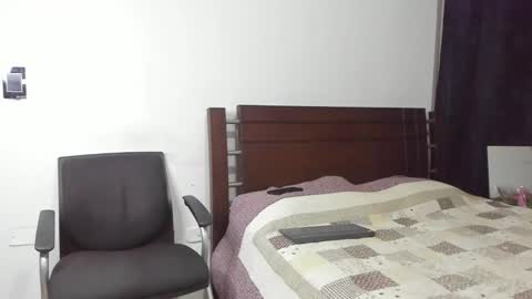 kevin_malone22 online show from 09-19-25, 10:21