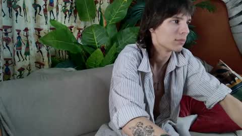 Snapshot of kevin_ruff chatting on 05-24-26, 03:06 Kevin online show from 05-24-26, 03:06