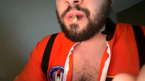 Snapshot of kevingonzale23 chatting on 01-31-25, 04:58 Stuart we online show from 01-31-25, 04:58