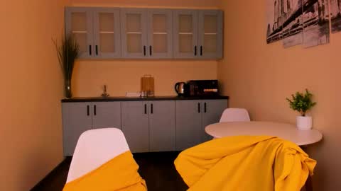 Kevin online show from 11-02-25, 02:25