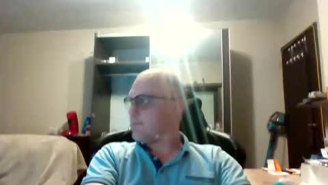 Snapshot of kevintje031987 chatting on 04-09-26, 03:28 kevintje031987 online show from 04-09-26, 03:28