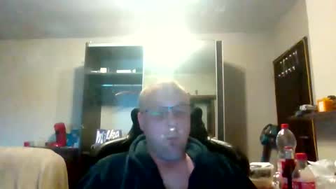 Snapshot of kevintje031987 chatting on 05-03-26, 05:02 kevintje031987 online show from 05-03-26, 05:02