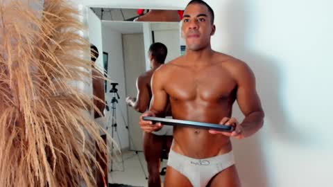 Snapshot of kevinxblack chatting on 12-04-24, 10:41 sebastian online show from 12-04-24, 10:41