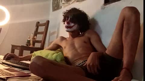 kevvluna05 online show from 11-01-25, 06:59