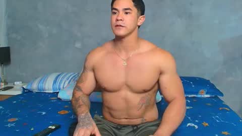 Snapshot of key_will1 chatting on 07-06-26, 04:20 Keywill online show from 07-06-26, 04:20