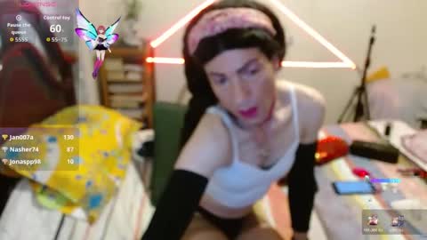 Snapshot of keyla_13 chatting on 11-23-25, 09:14 keyla_13 online show from 11-23-25, 09:14