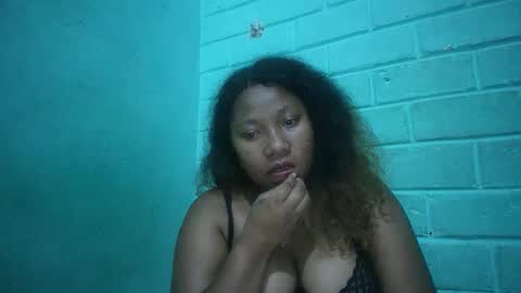 Snapshot of kezia0910 chatting on 11-29-25, 03:31 kezia0910 online show from 11-29-25, 03:31