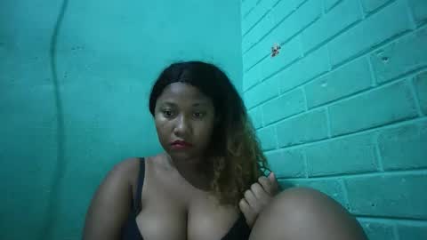 Snapshot of kezia0910 chatting on 12-02-25, 03:34 kezia0910 online show from 12-02-25, 03:34