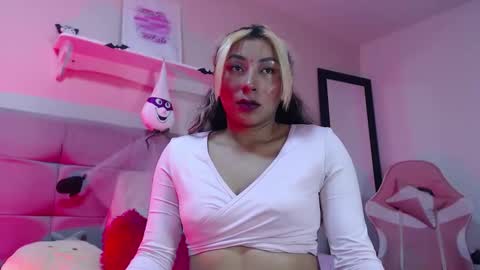 khaleesi_j online show from 10-17-25, 03:42