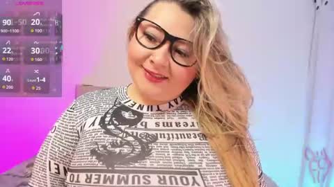 Snapshot of kharla_marin chatting on 06-17-26, 01:41 Kharla Marin online show from 06-17-26, 01:41