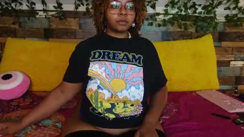 Khaya online show from 09-14-25, 11:42