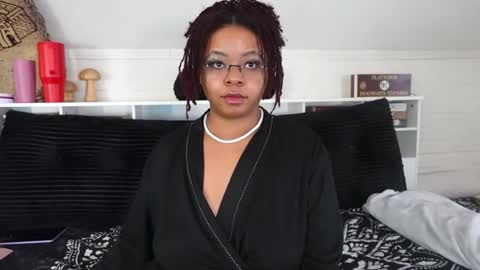 Khaya online show from 12-21-25, 05:20