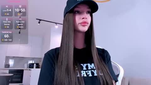Snapshot of khloeforever chatting on 02-04-26, 08:03 khloe online show from 02-04-26, 08:03