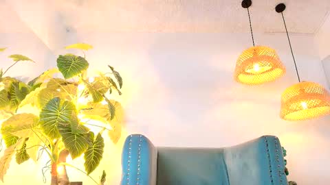 khloejohnson online show from 10-29-25, 03:09