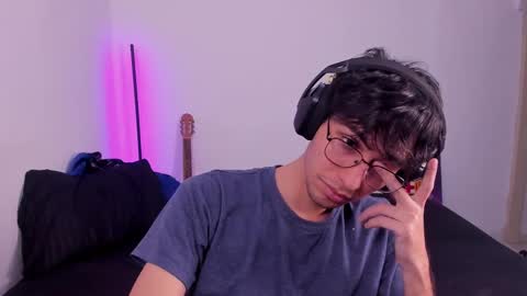 khozler_ online show from 03-11-25, 06:21