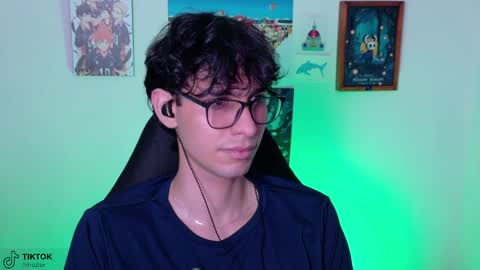 Snapshot of khozler_ chatting on 05-12-26, 03:47 khozler_ online show from 05-12-26, 03:47