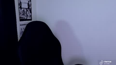 khozler_ online show from 07-23-26, 11:35