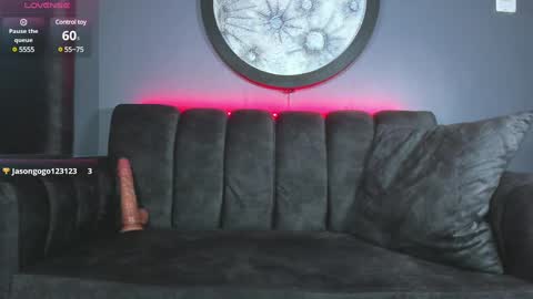 Snapshot of khriss_brown chatting on 03-06-25, 01:05 Khriss brown online show from 03-06-25, 01:05