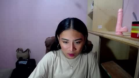 Kiana online show from 10-25-25, 02:56