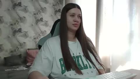 kianna_dior_ online show from 04-03-26, 08:23