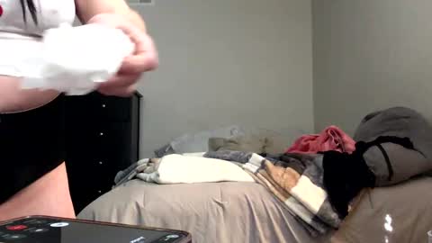 kiannaluv online show from 02-15-25, 10:21