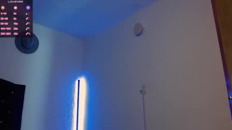 Adrian  Chlloe online show from 11-24-25, 04:40