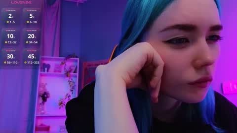 Kira online show from 09-16-25, 09:05