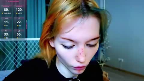 Snapshot of kiara_dream chatting on 06-23-26, 09:57 Kira online show from 06-23-26, 09:57