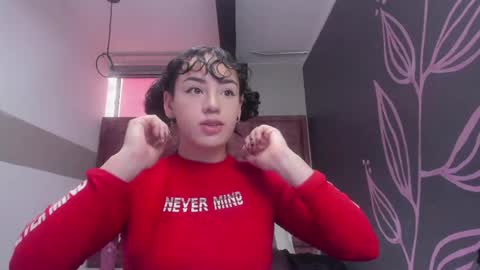 KIARA FOX online show from 04-08-26, 09:37