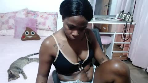 Snapshot of kiara_kaneel_40 chatting on 05-22-26, 06:24 KANEEL online show from 05-22-26, 06:24