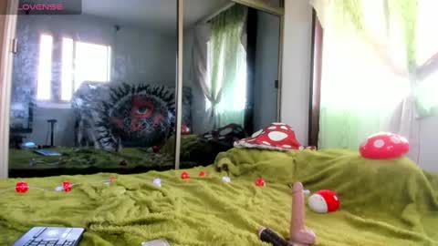 kiara_simos online show from 07-27-26, 08:49