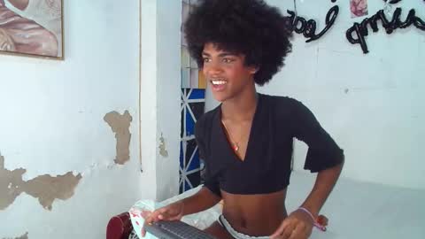 kiara_valentte_ online show from 10-16-25, 02:07