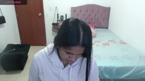 Kiara online show from 12-10-24, 10:37