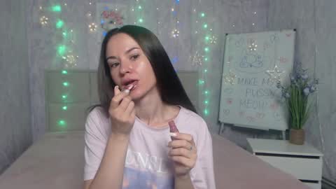 Kara online show from 09-25-25, 05:27