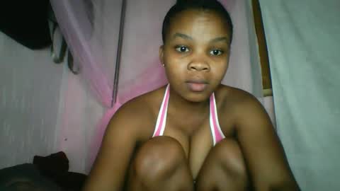 Snapshot of kiarah_69 chatting on 05-11-26, 02:45 kiarah 69 online show from 05-11-26, 02:45