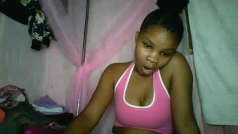 Snapshot of kiarah_69 chatting on 05-11-26, 07:11 kiarah 69 online show from 05-11-26, 07:11