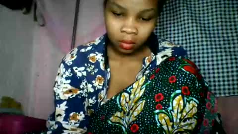 Snapshot of kiarah_69 chatting on 05-25-26, 03:56 kiarah 69 online show from 05-25-26, 03:56