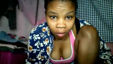 Snapshot of kiarah_69 chatting on 06-06-26, 08:57 kiarah 69 online show from 06-06-26, 08:57