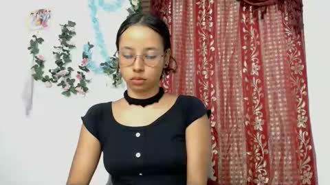 kiaralenon online show from 02-22-26, 12:01