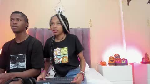 Snapshot of kiarasimons_ chatting on 10-30-25, 07:14 Sara Palacios online show from 10-30-25, 07:14